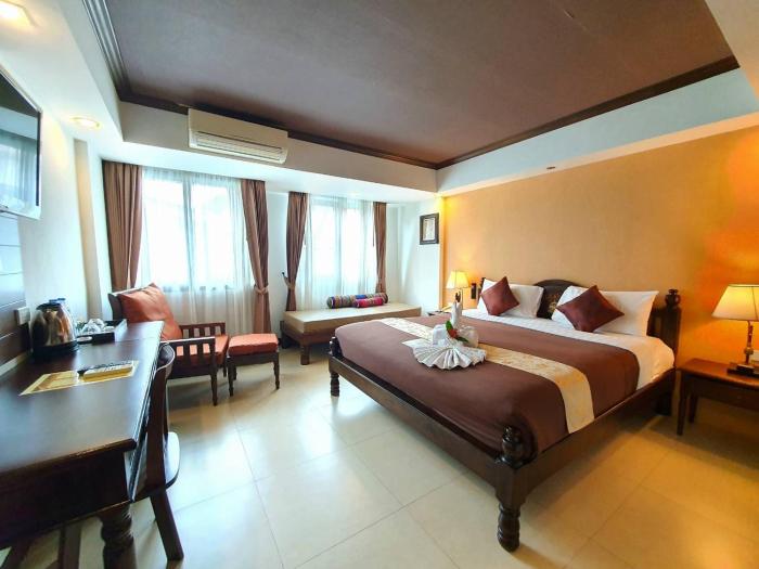 goldenbell hotel chiangmai