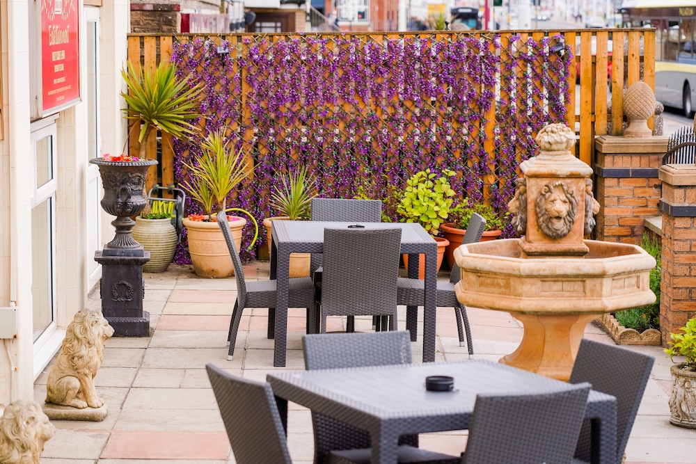 the craig y don hotel