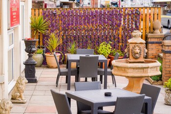 the craig y don hotel