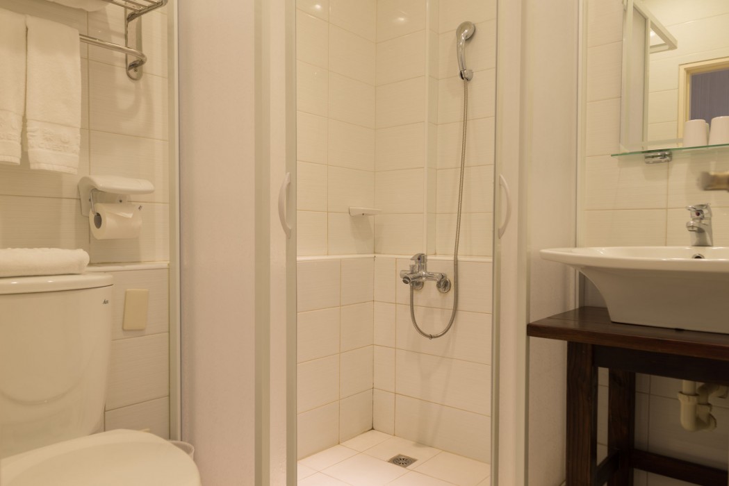 lishan guest house