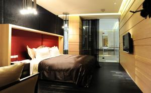 motel stars business