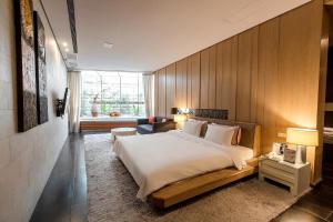 motel stars business