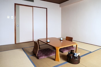 yunokawa hot spring yunohama hotel