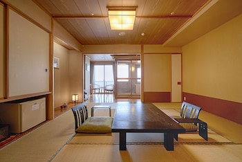 yunokawa hot spring yunohama hotel