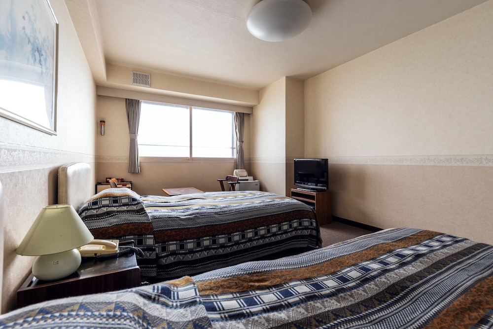 yunokawa hot spring yunohama hotel