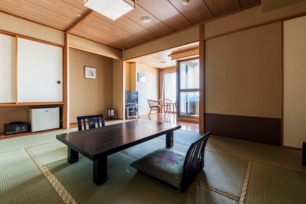 yunokawa hot spring yunohama hotel