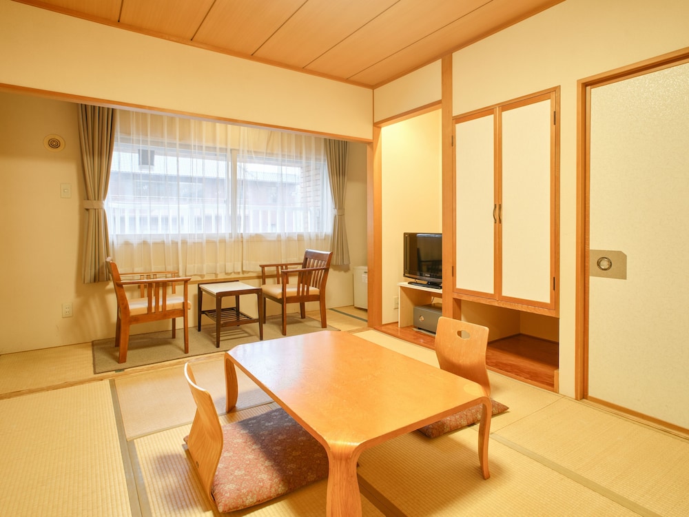 yunokawa hot spring yunohama hotel