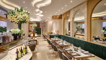 crowne plaza hong kong causeway bay an ihg hotel