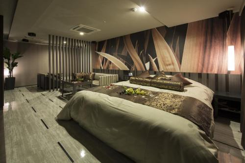 hotel in the green adults only