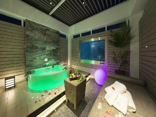 hotel in the green adults only