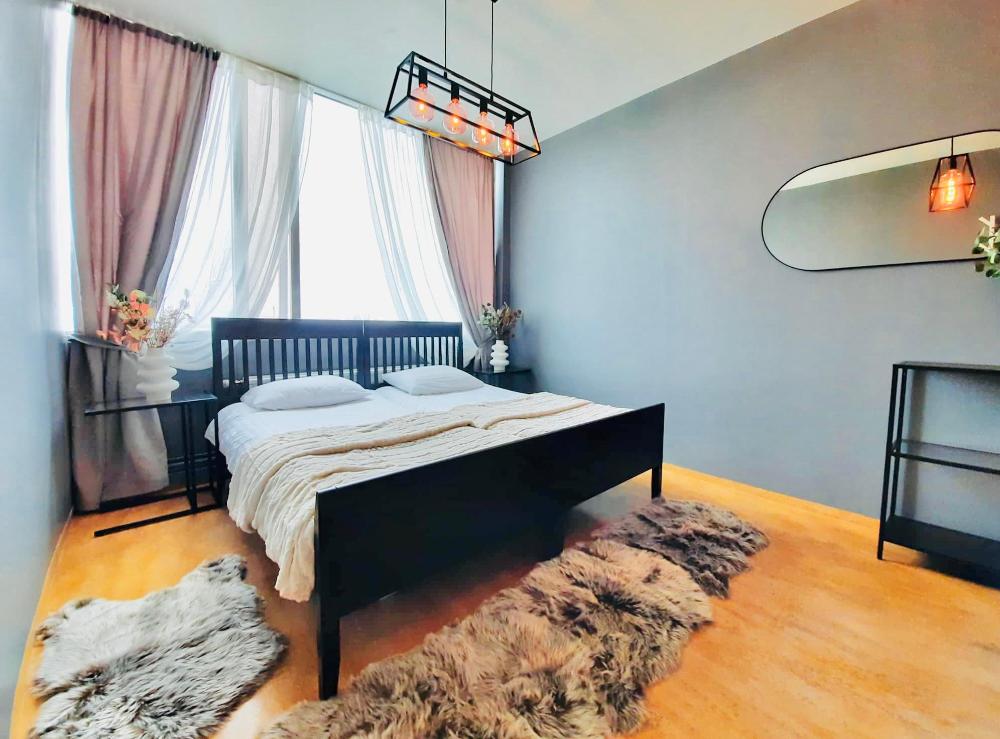 bus hostel reykjavik