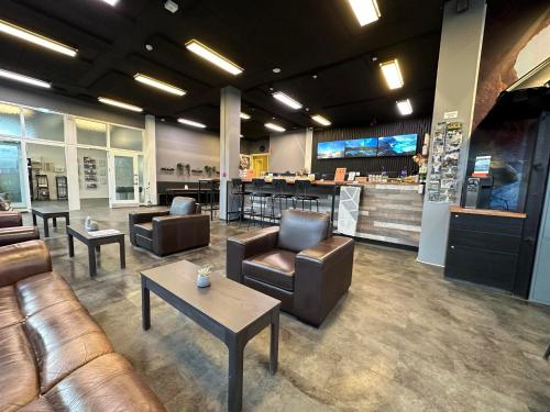 bus hostel reykjavik