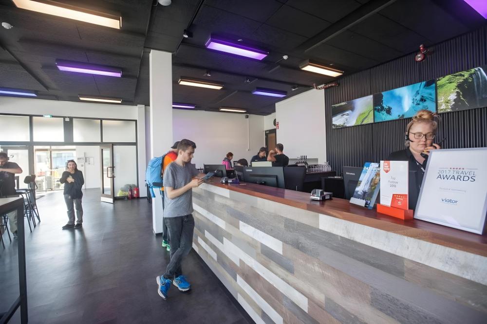 bus hostel reykjavik