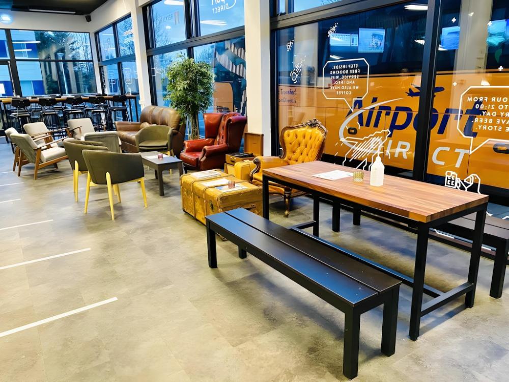 bus hostel reykjavik