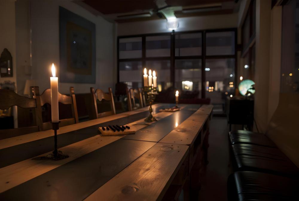 bus hostel reykjavik