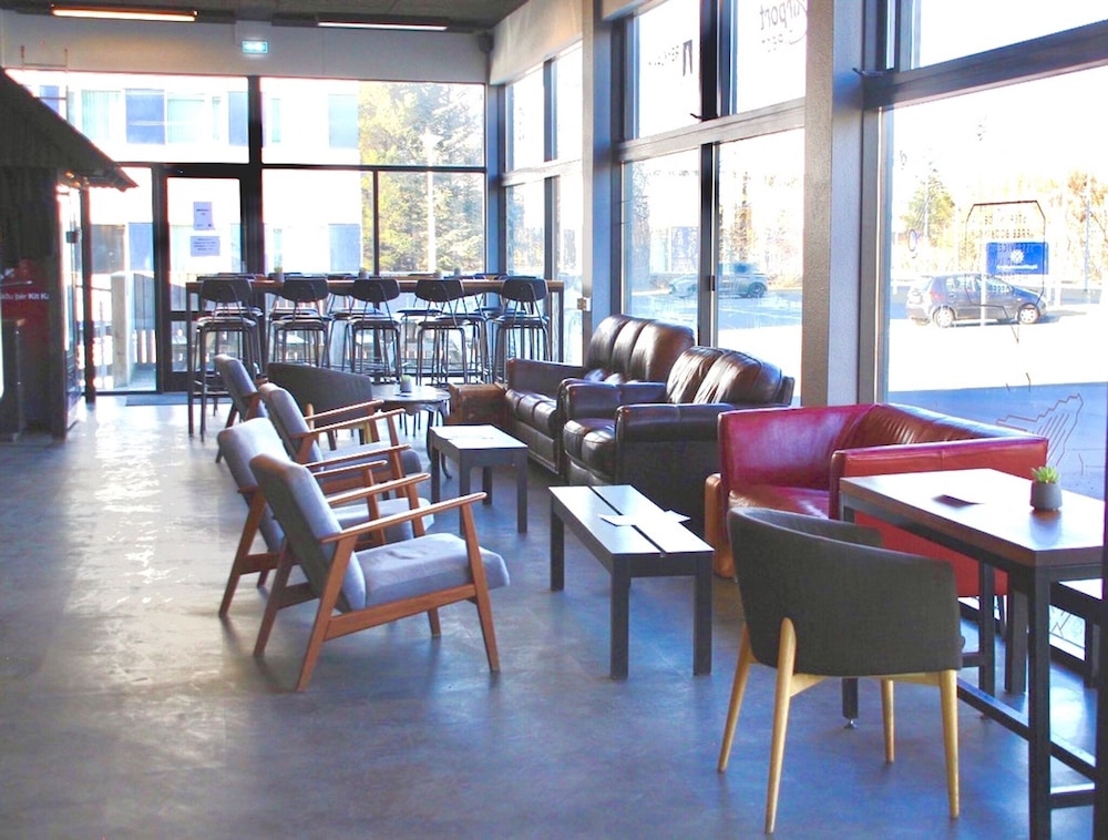 bus hostel reykjavik