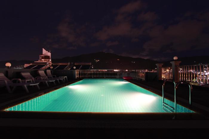 the crystal beach hotel