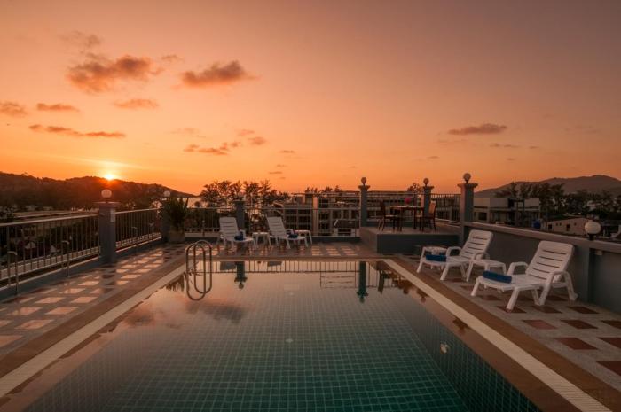 the crystal beach hotel