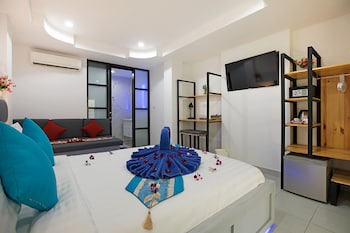 colorize boutique hotel
