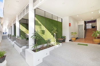 colorize boutique hotel