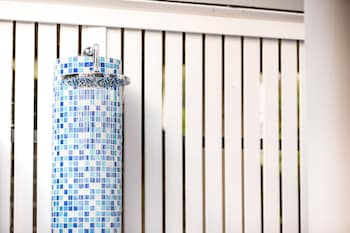 colorize boutique hotel