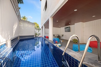 colorize boutique hotel