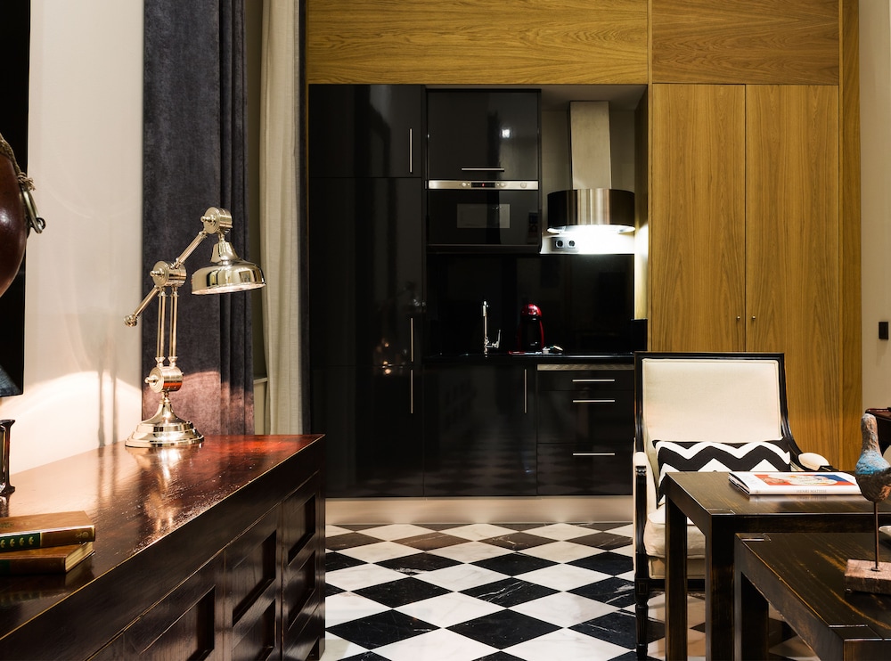 aguilas5 sevillasuites