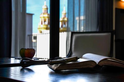 aguilas5 sevillasuites
