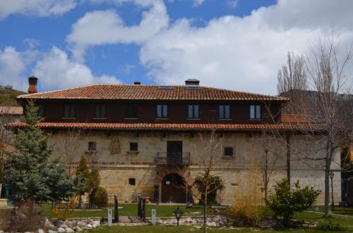 hotel posada fuentes carrionas