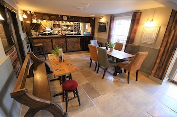 The Carpenters Arms,Near Sandham Memorial Chapel,3 star