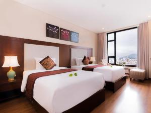 minh toan galaxy hotel