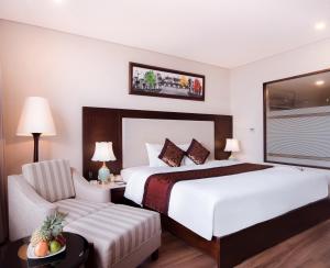 minh toan galaxy hotel