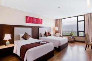 minh toan galaxy hotel