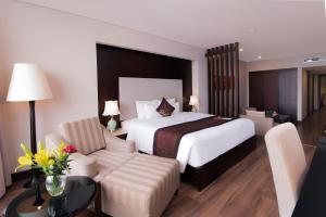 minh toan galaxy hotel