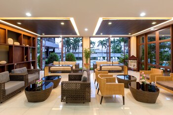 the holiday resort pattaya