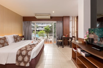 the holiday resort pattaya
