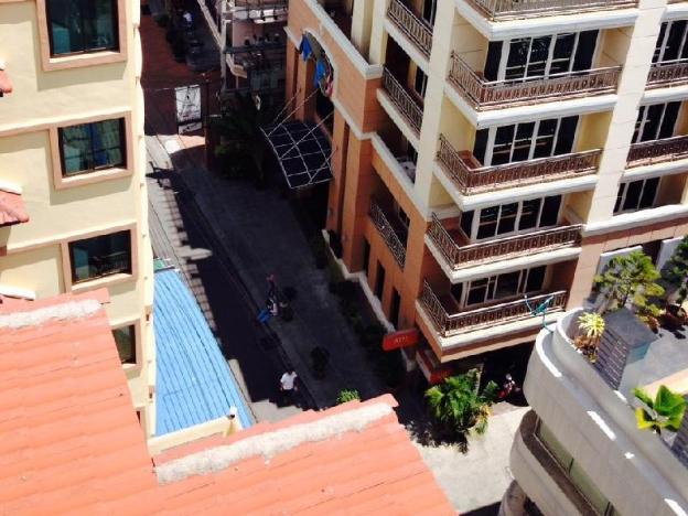 aa pattaya residence