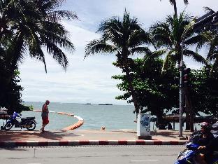 aa pattaya residence