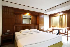 aa pattaya residence