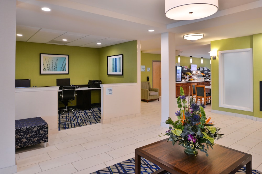 holiday inn express and suites west ocean city by ihg