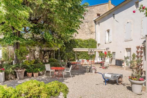 villeneuve les avignon