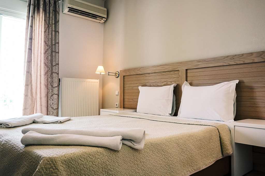Stavros Beach Hotel,Wakad,3 star