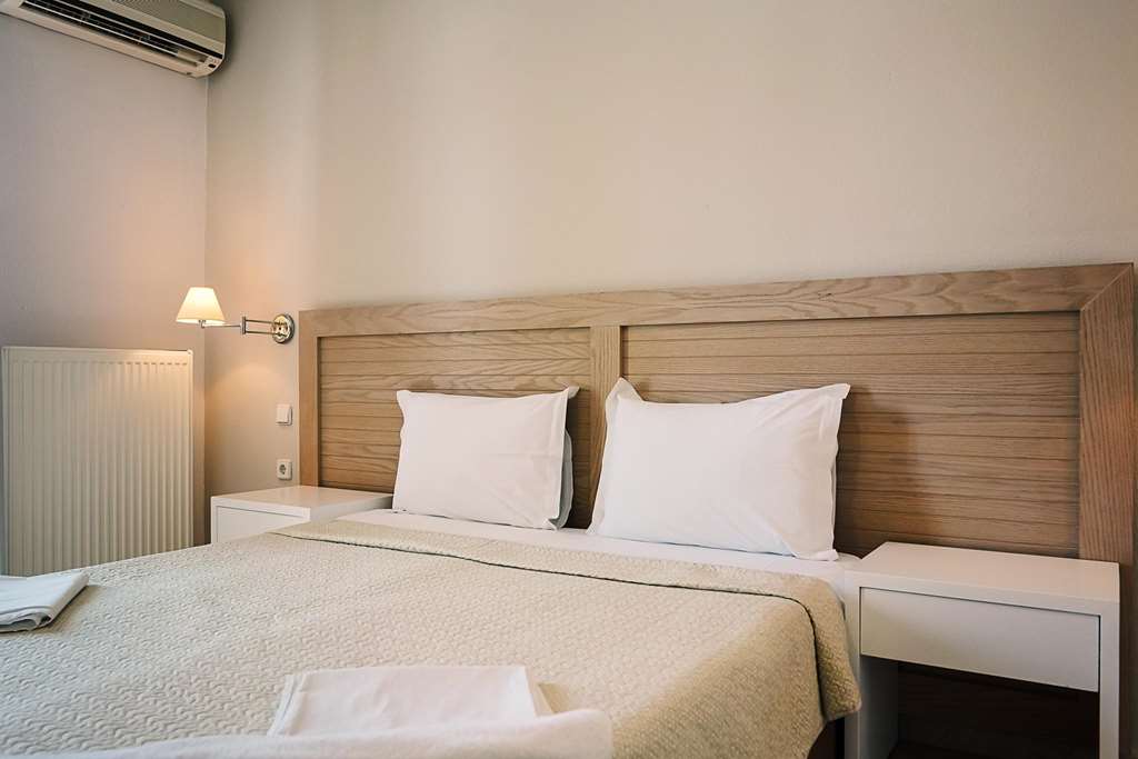 Stavros Beach Hotel,Wakad,3 star