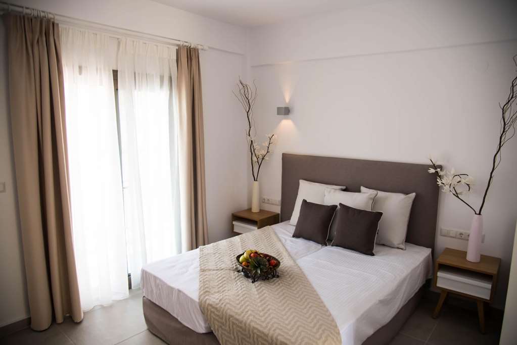 stavros beach hotel
