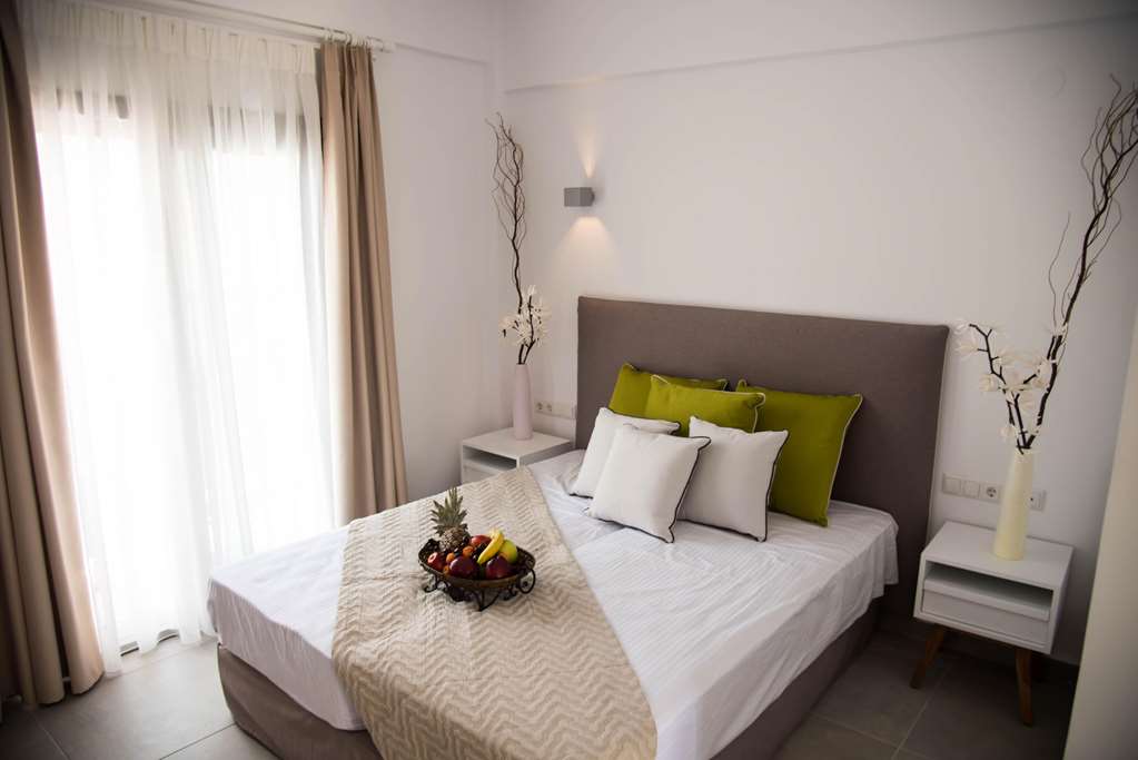stavros beach hotel