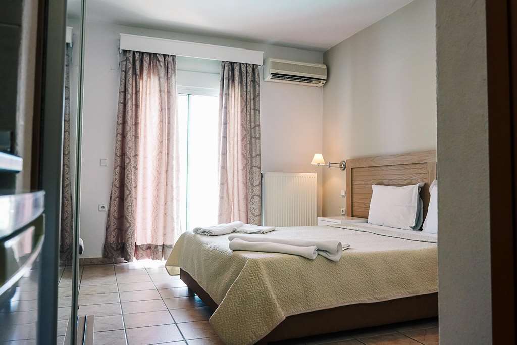 stavros beach hotel