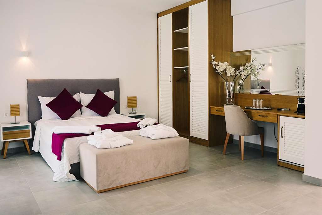 stavros beach hotel