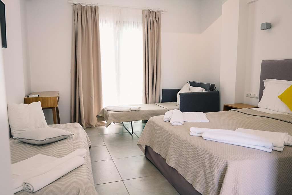 stavros beach hotel