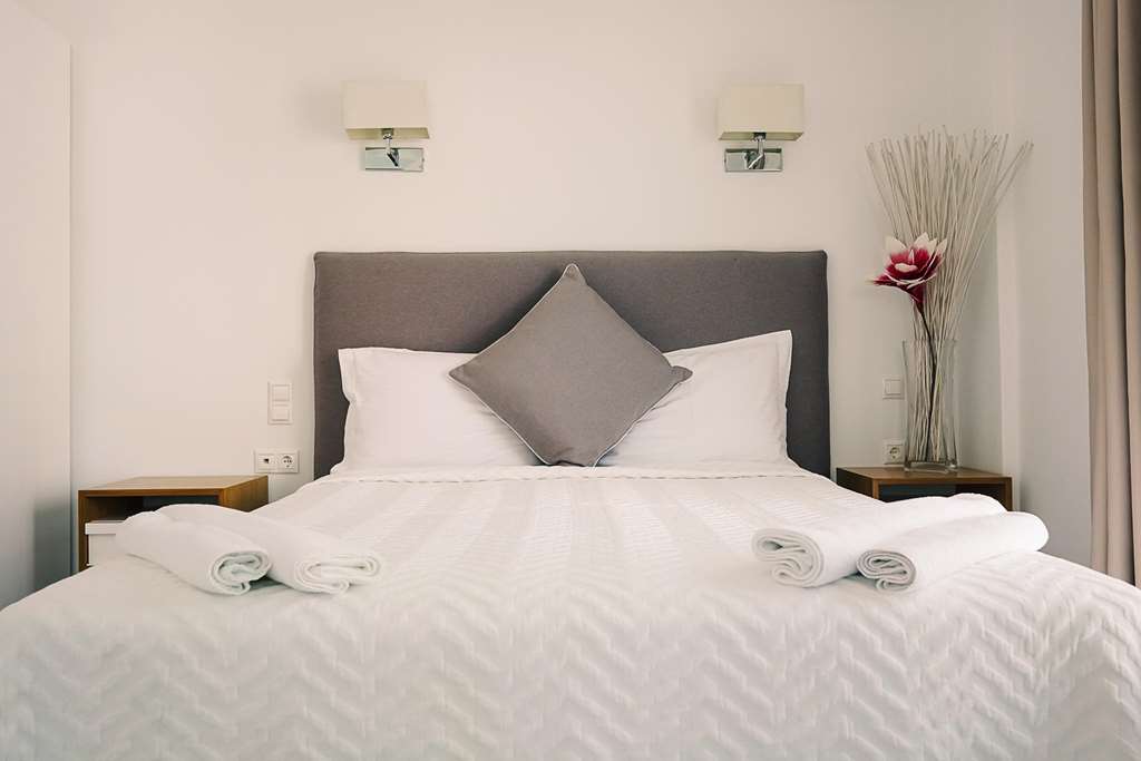stavros beach hotel