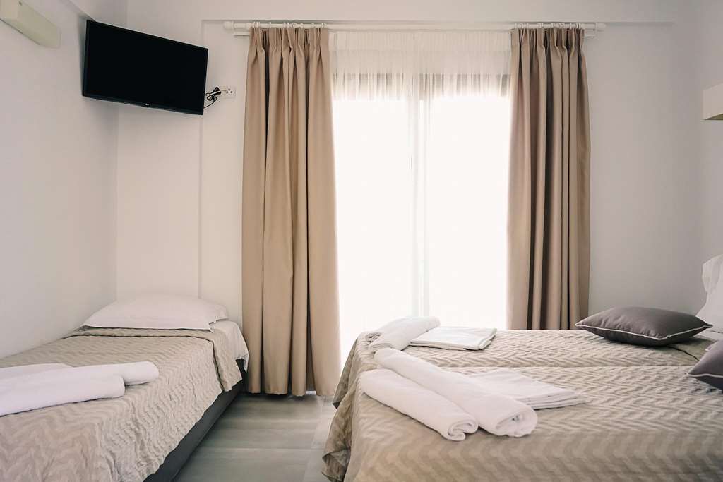 stavros beach hotel